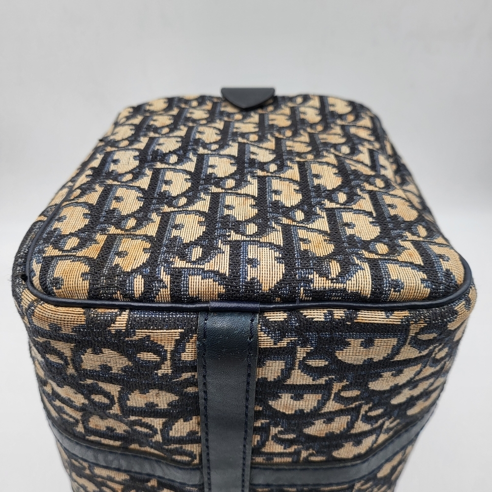 CHRISTIAN DIOR OBLIQUE BOSTON 30 BAG..Authentic...w/COA. - Picture 15 of 16